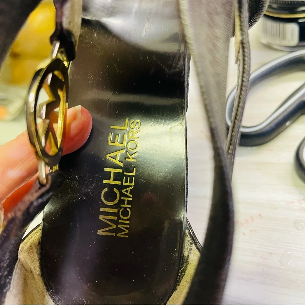 MIKHAEL KORS Brown Synthetic Logo High Heel Open Toe Strappy Shoes Size 6 1/2M
